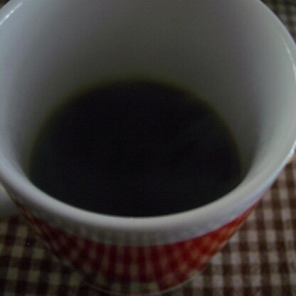 いつものコーヒーがジャム入れるだけでとってもイイ風味♪
簡単なのもうれしいです。ごちそうさま（＾＾）